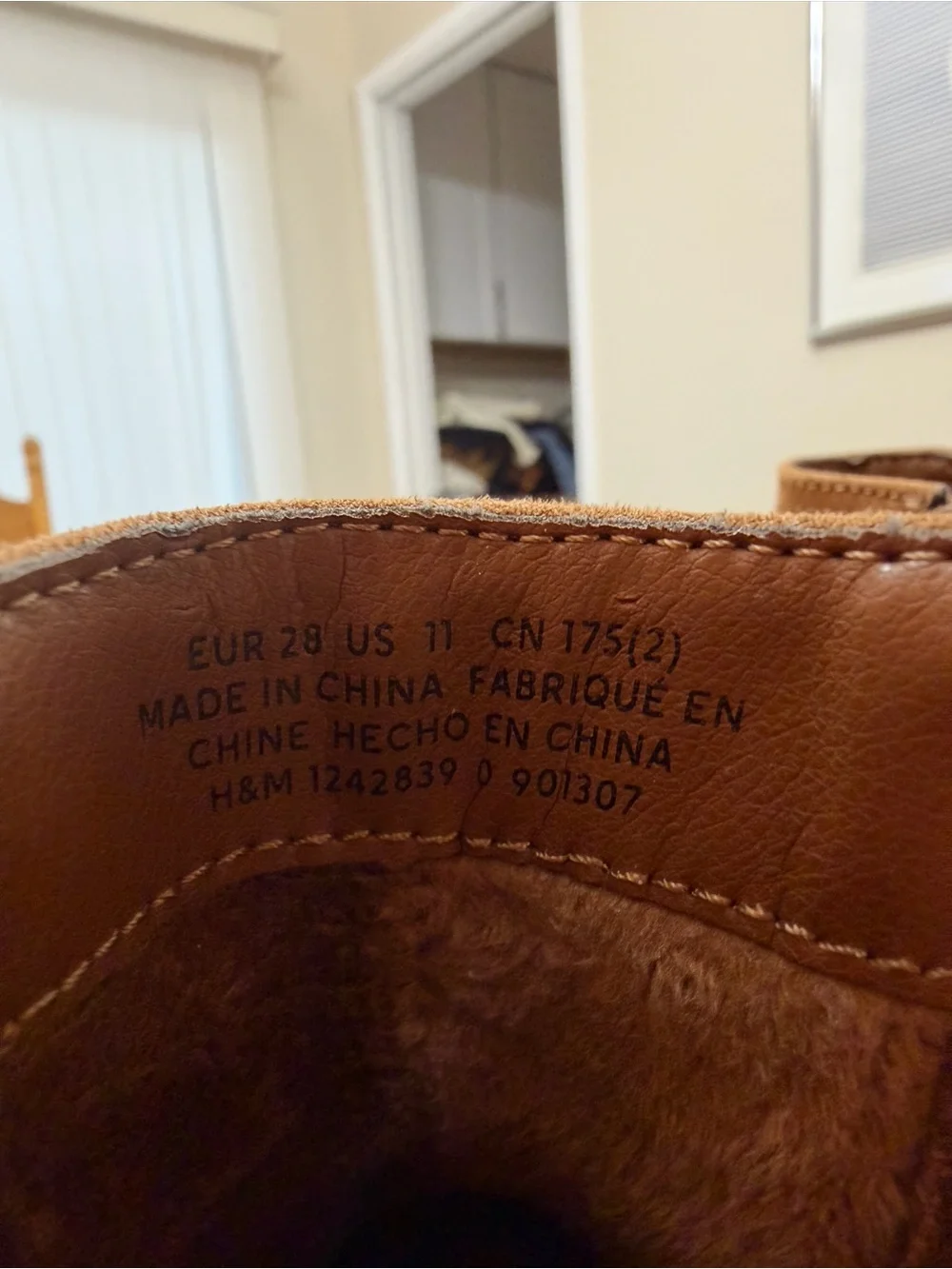 NWOT H&M Chelsea Boot in Lt. Brown